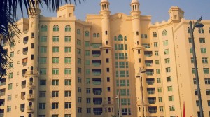 Palm Jumeirah – Exquisite 3 Bedroom Shoreline Apt on a higher floor with Sea/Community View
