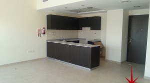 Remraam, Spacious 2 Bedrooms Apartment in Al Thammam for Rent