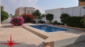 Upgraded 4 Bedrooms Villa With Private Pool and Garden