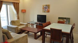 Al Barsha 1, Fully Furnished 2 BR Apt in 4 Cheques