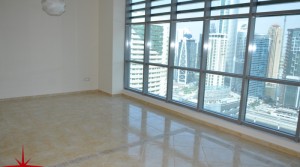 2 BR Apt with Sheikh Zayed Road View, Close to Metro and Tram Station
